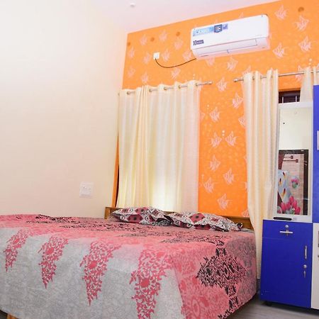 Ab Island Residency Apartment Mundrothuruth Luaran gambar