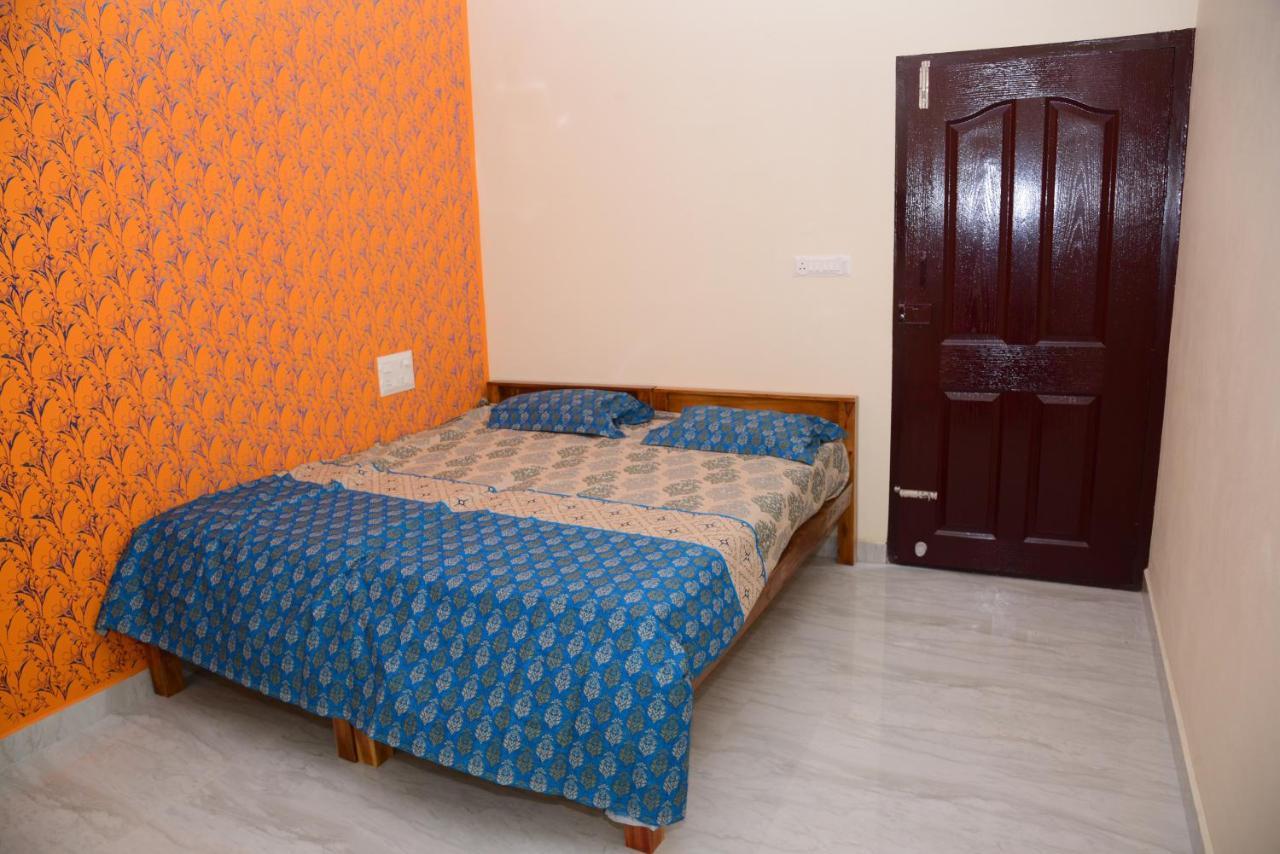 Ab Island Residency Apartment Mundrothuruth Luaran gambar
